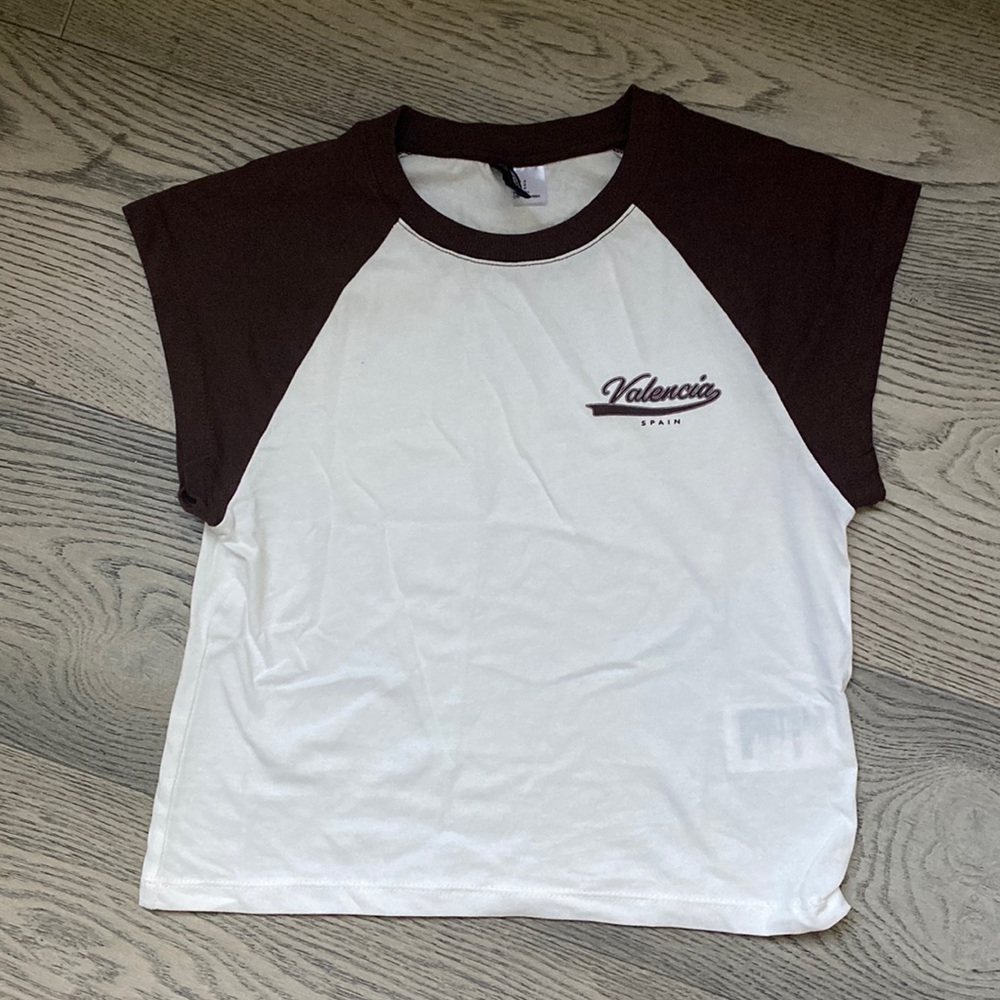 basic cute shirt